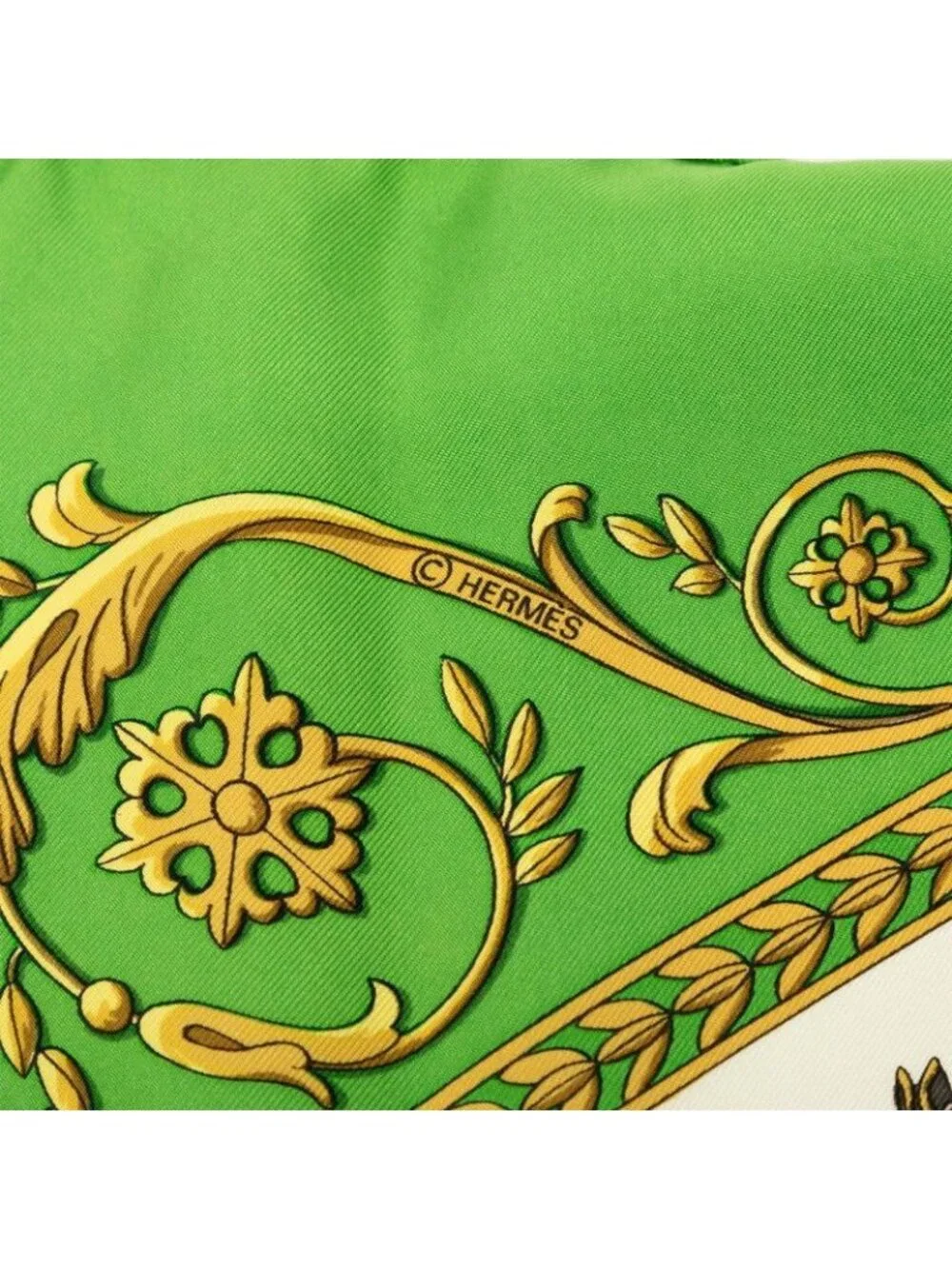 Hermes Carre 90 la Promenade de Longchamps Walkway to Ron Chien Scarf Green